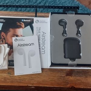 Airstream Wireless Earbuds